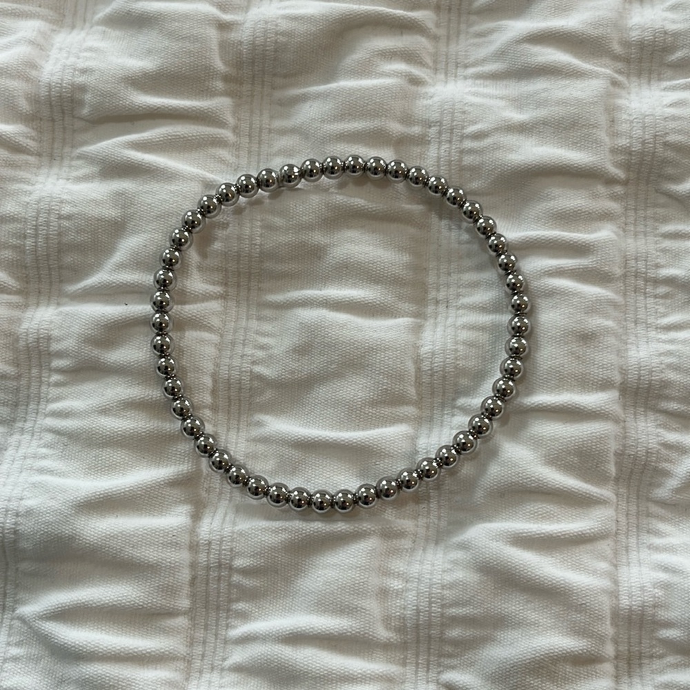 14k White Gold Bead Bracelet